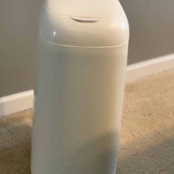 Diaper genie expressions - Picture 1 of 2